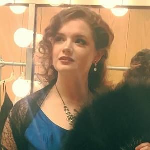 Meet your Posher, Elizabeth